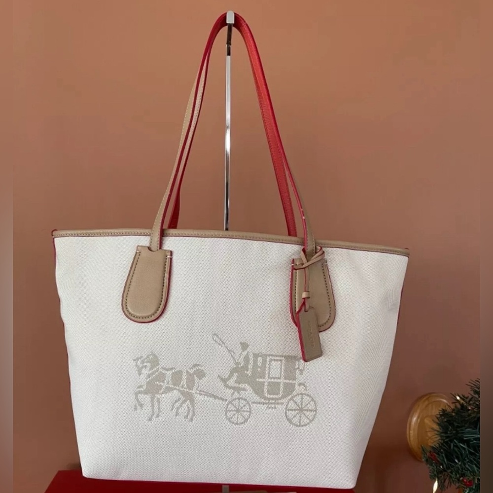 COACH Shoulder Zip Top Shopper Tote White Chalk HORSE CARRIAGE CANVAS